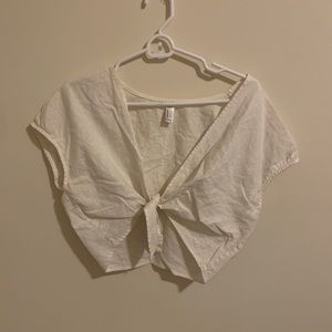 Linen tie crop